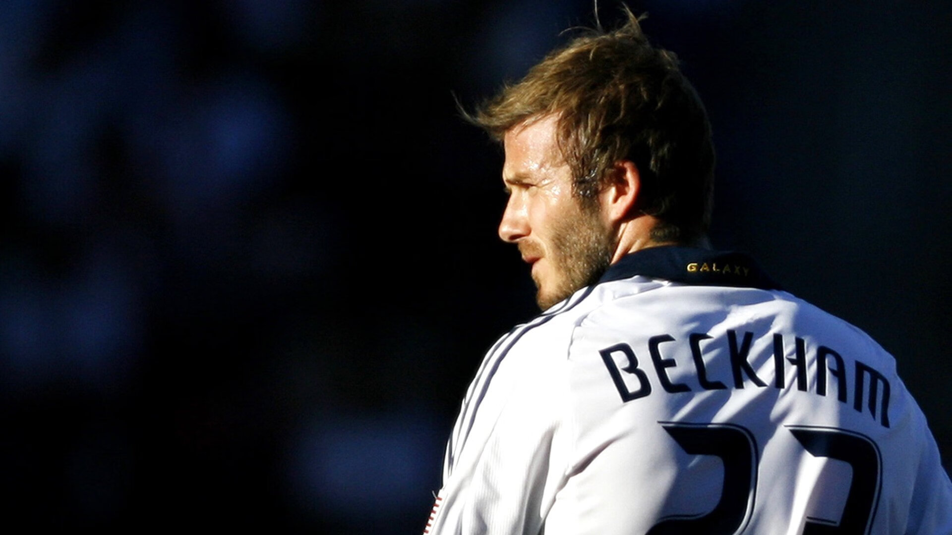 “球员成长：从菜鸟到巨星的励志经验”，球星励志短句