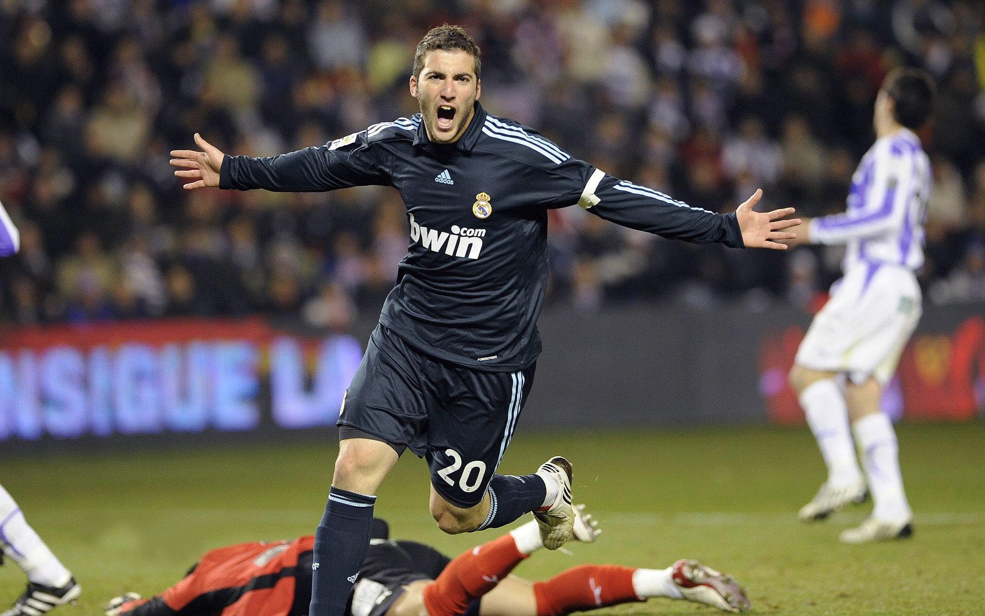 柏林赫塔主场不敌对手，遭遇失利，柏林赫塔队